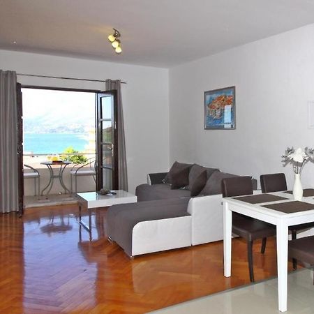 Apartments Dubreta ซัฟทัท ภายนอก รูปภาพ